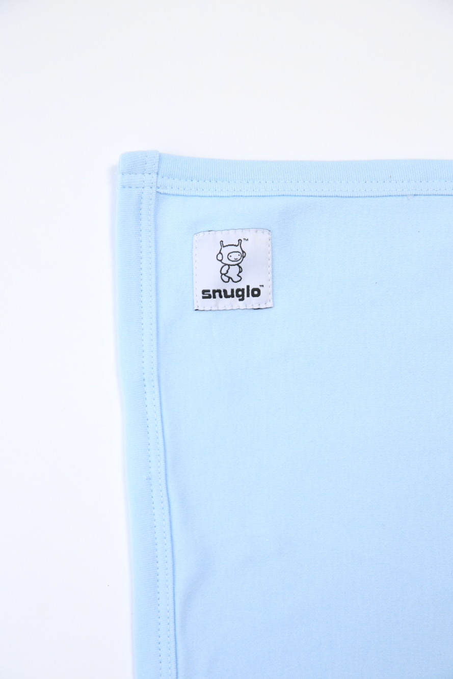 Snuglo™ supersoft, sky blue comfort blanket