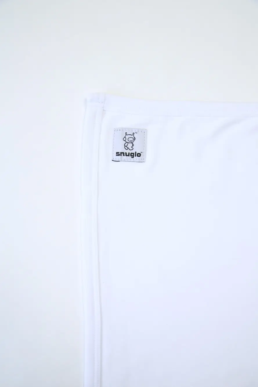 Supersoft Baby comfort Blanket – White – alternative view